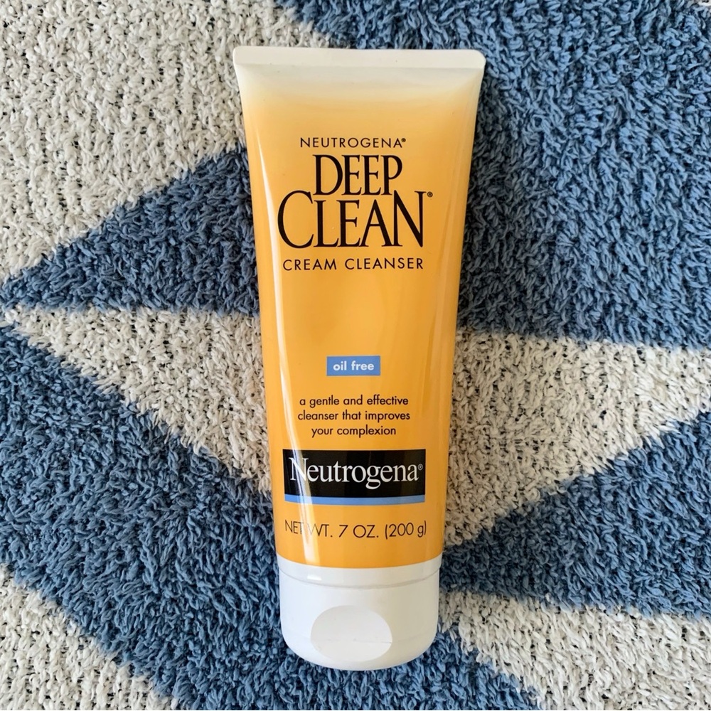 Neutrogena Deep Clean Cream Cleanser